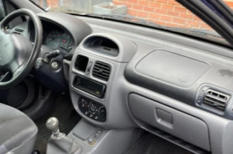 Serrure avant gauche RENAULT CLIO 2