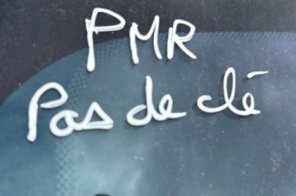 Vitre avant droit PEUGEOT PARTNER 2