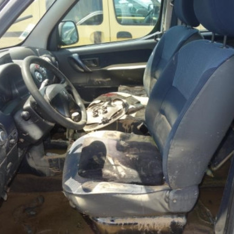 Calandre CITROEN BERLINGO 1 Photo n°6