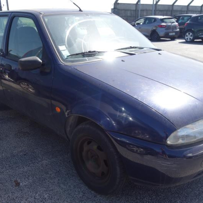 Calandre FORD FIESTA 4 Photo n°3