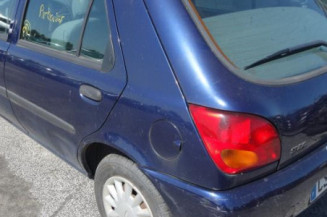 Calandre FORD FIESTA 4