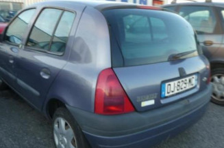 Calandre RENAULT CLIO 2