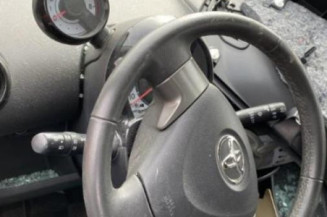 Bras essuie glace avant TOYOTA AYGO 1