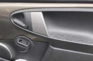 Commodo d'essuie glaces TOYOTA AYGO 1