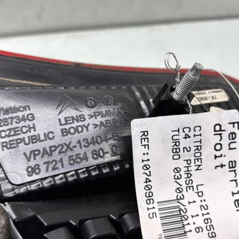 Feu arriere secondaire droit (feux) CITROEN C4 2 Photo n°3