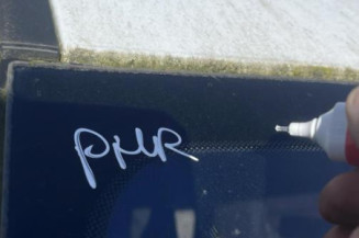 Vitre avant gauche PEUGEOT 307