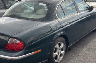Aile avant droit JAGUAR S-TYPE