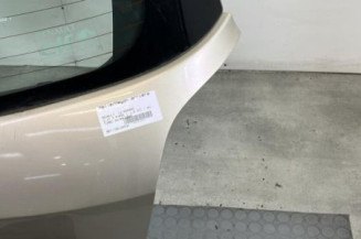 Malle/Hayon arriere RENAULT CLIO 3