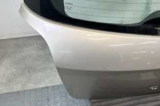 Malle/Hayon arriere RENAULT CLIO 3