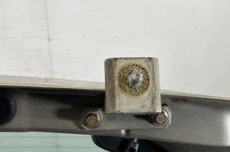 Malle/Hayon arriere RENAULT CLIO 3