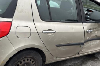 Malle/Hayon arriere RENAULT CLIO 3