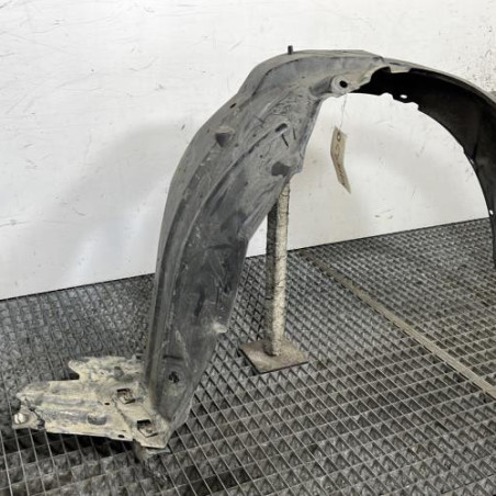 Pare boue avant droit TOYOTA YARIS 3