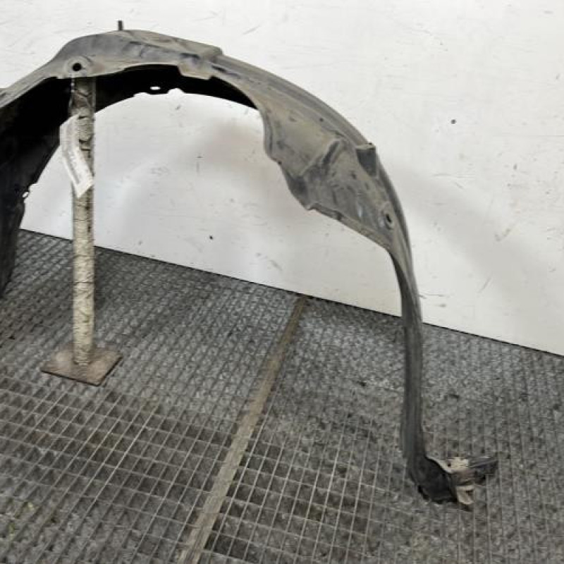 Pare boue avant droit TOYOTA YARIS 3 Photo n°3