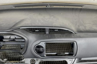 Planche de bord complete TOYOTA YARIS 3