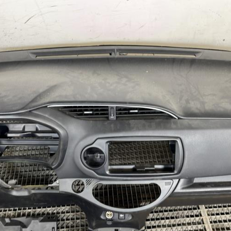 Planche de bord complete TOYOTA YARIS 3 Photo n°11