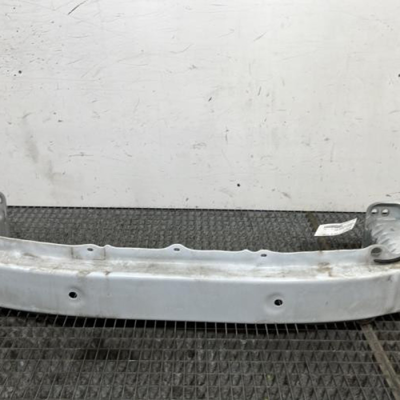 Renfort pare choc avant (traverse) TOYOTA YARIS 3 Photo n°4