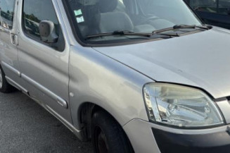 Aile avant droit CITROEN BERLINGO 1