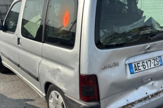 Aile avant droit CITROEN BERLINGO 1