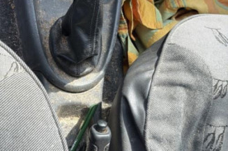 Poignee interieur porte laterale droite PEUGEOT PARTNER 1