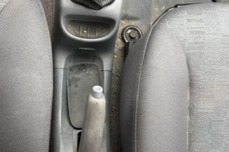 Serrure avant gauche HYUNDAI ACCENT 2