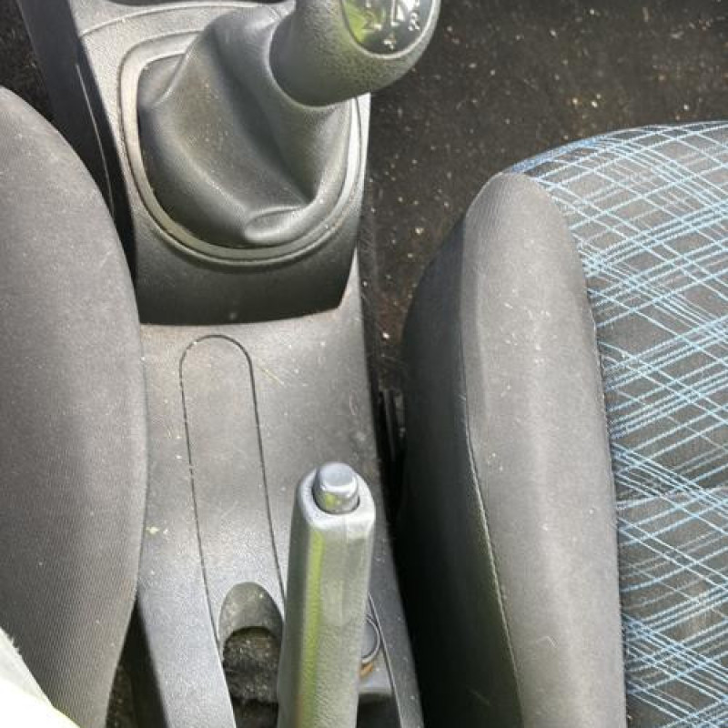 Moteur RENAULT CLIO 3 Photo n°18