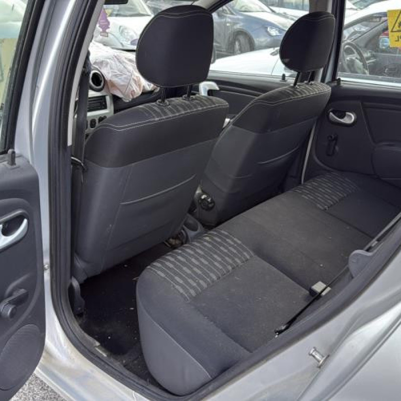 Moteur DACIA SANDERO 1 Photo n°10