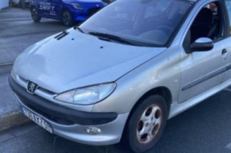 Moteur PEUGEOT 206