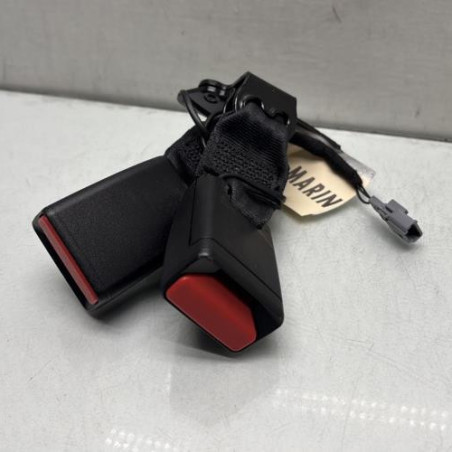 Attache ceinture arriere droit RENAULT CLIO 4 Photo n°1