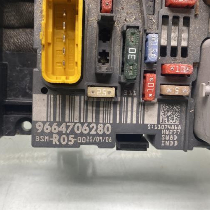 Boitier servitude moteur (BSM) CITROEN C4 1 Photo n°2