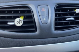 Absorbeur de pare choc arriere RENAULT FLUENCE