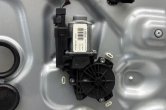 Leve vitre electrique avant droit KIA CEE-D 1