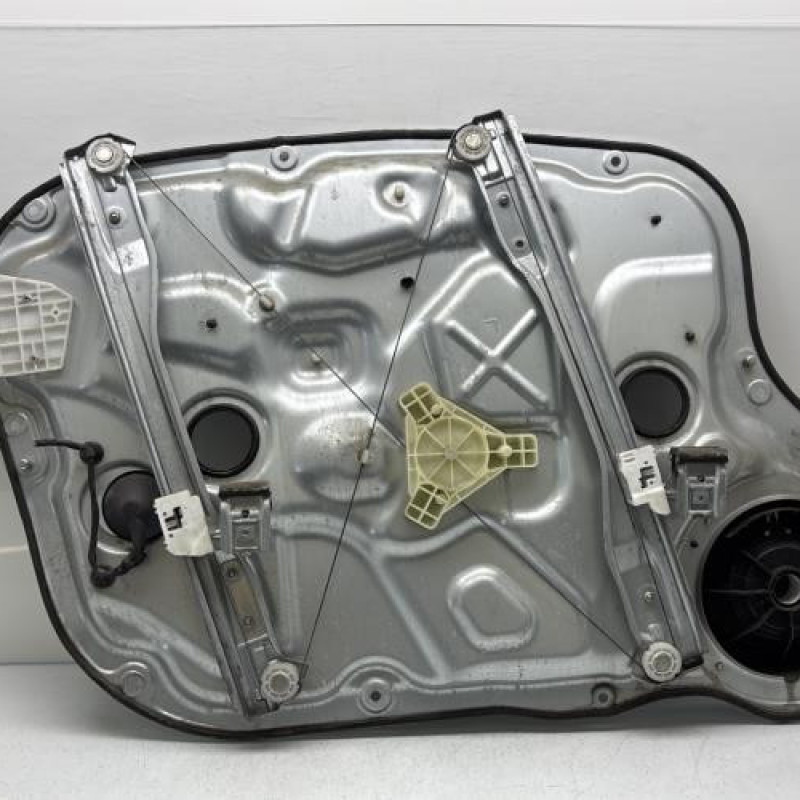 Leve vitre electrique avant droit KIA CEE-D 1 Photo n°5