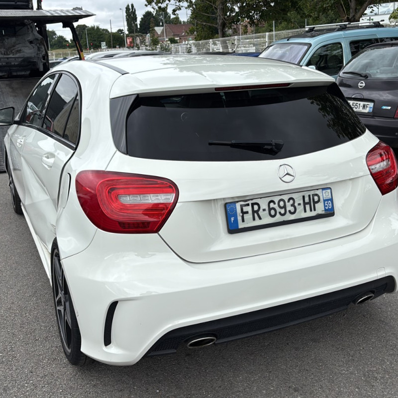 MERCEDES CLASSE A 176 PHASE 1 200 1.8 CDI - 16V TURBO Photo n°4