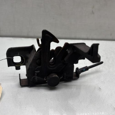 Fermeture de capot DACIA SANDERO 2