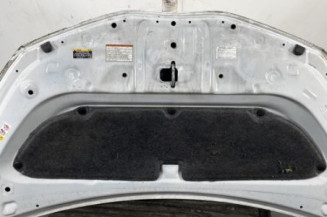 Capot TOYOTA YARIS 3