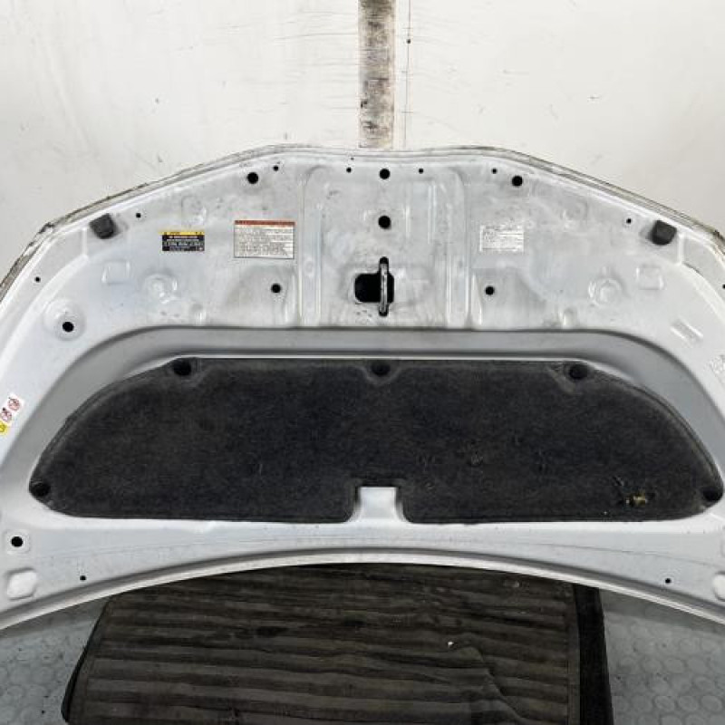 Capot TOYOTA YARIS 3 Photo n°9