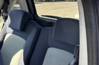 Pare choc avant PEUGEOT 1007