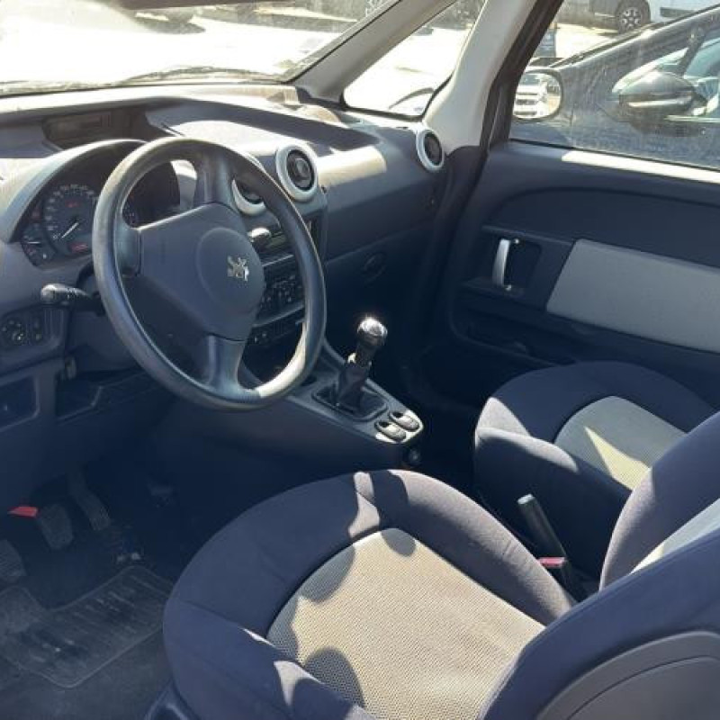 Boite a gants PEUGEOT 1007 Photo n°19