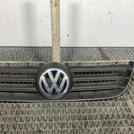 Calandre VOLKSWAGEN POLO 4 Photo n°1