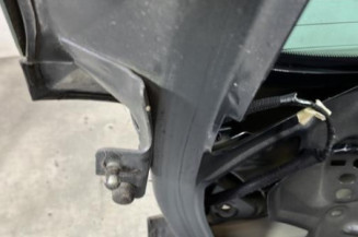 Malle/Hayon arriere PEUGEOT 3008 1