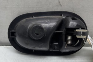 Poignee interieur avant gauche DACIA SANDERO 2