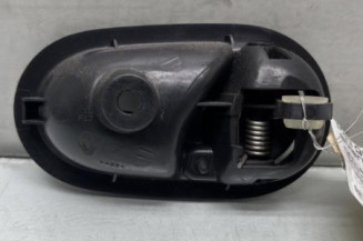 Poignee interieur avant gauche DACIA SANDERO 2