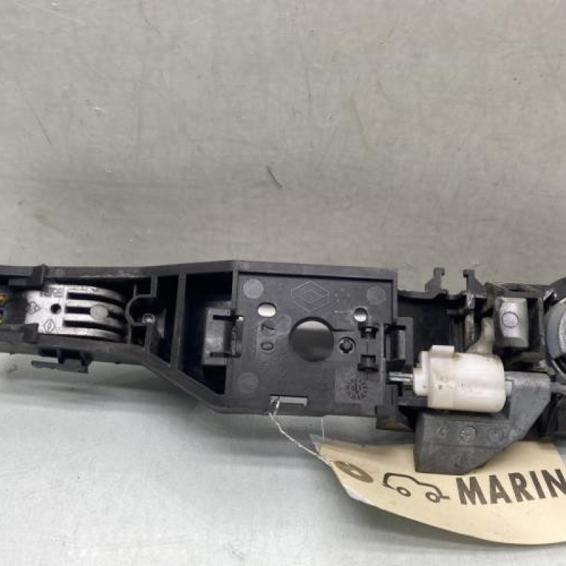 Poignee porte arriere droit RENAULT CLIO 3 Photo n°3