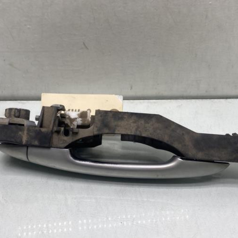 Poignee porte arriere droit RENAULT CLIO 3 Photo n°4