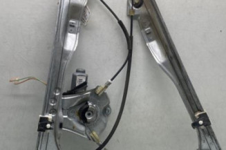 Leve vitre electrique avant droit RENAULT CLIO 3 Photo n°1
