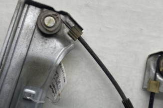 Leve vitre electrique avant droit RENAULT CLIO 3