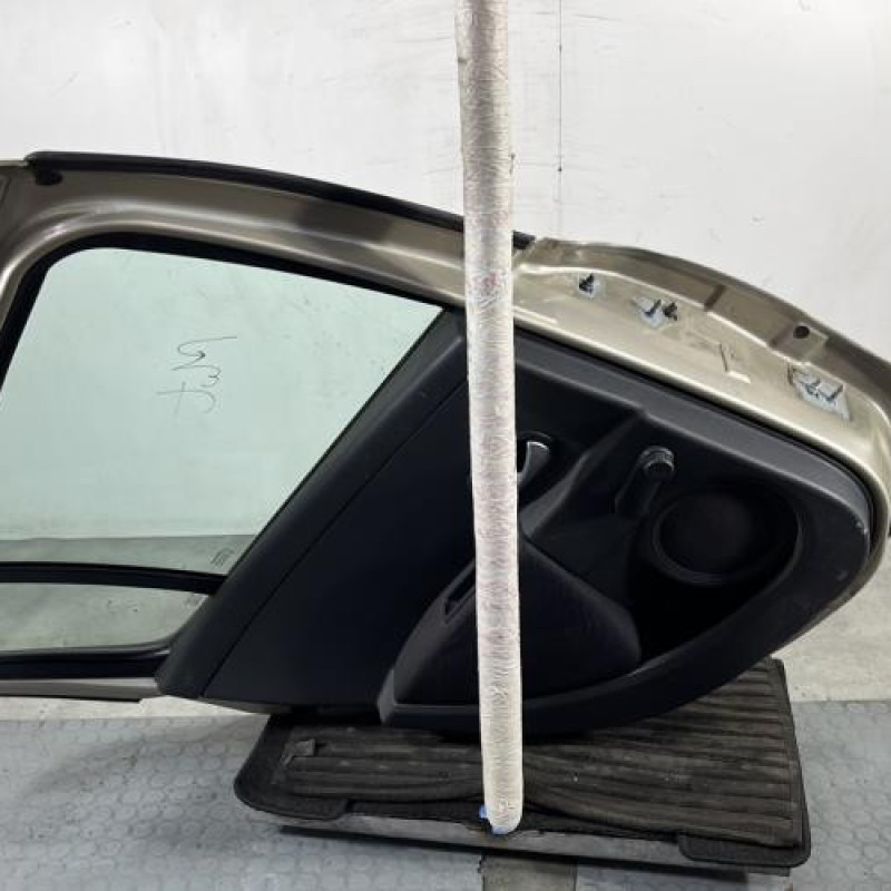 Porte arriere gauche RENAULT CLIO 3 Photo n°6