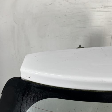 Malle/Hayon arriere TOYOTA YARIS 3