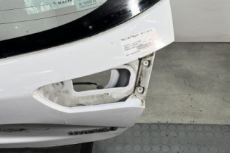 Malle/Hayon arriere TOYOTA YARIS 3