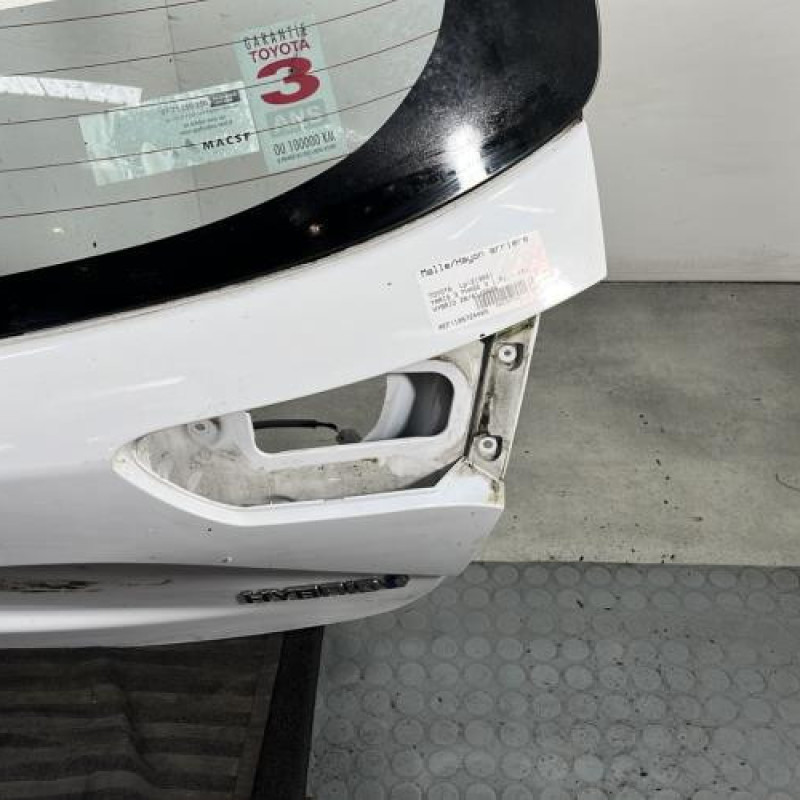 Malle/Hayon arriere TOYOTA YARIS 3 Photo n°4